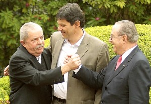 Lula se une com Maluf para brigar contra Serra em São Paulo Lula se une com Maluf para brigar contra Serra em São Paulo