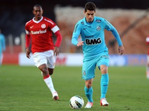 No Beira Rio, Santos e Internacional desfalcados empatam em 0 x 0 No Beira Rio, Santos e Internacional desfalcados empatam em 0 x 0