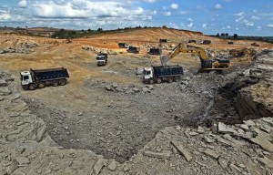 TRF ordena a paralisação das obras da Usina Hidrelétrica Belo Monte TRF ordena a paralisação das obras da Usina Hidrelétrica Belo Monte