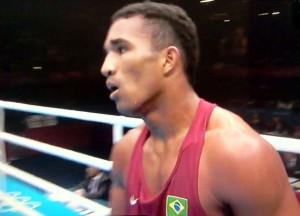 Esquiva Falcão é punido e fica com a Medalha de Prata no Boxe Esquiva Falcão é punido e fica com a Medalha de Prata no Boxe