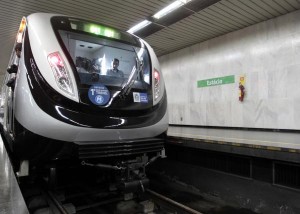 Governador faz viagem inaugural do novo trem do MetrôRio Governador faz viagem inaugural do novo trem do MetrôRio