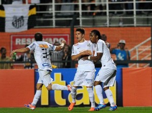 Santos empata no Pacaembu com o Atlético (GO) Santos empata no Pacaembu com o Atlético (GO)
