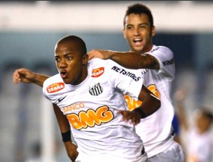 Santos goleia o Cruzeiro na Vila Belmiro pelo Brasileirão Santos goleia o Cruzeiro na Vila Belmiro pelo Brasileirão