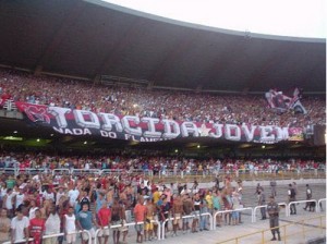 Torcida Jovem do Flamengo vai ficar seis meses fora dos estádios de futebol Torcida Jovem do Flamengo vai ficar seis meses fora dos estádios de futebol