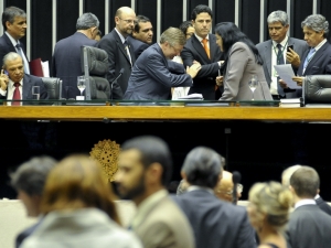 Câmara aprova MP do Código Florestal e texto segue para o Senado