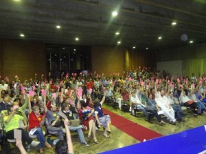 UFRJ volta às aulas segunda-feira, mas duas federais mantêm paralisação no Rio UFRJ volta às aulas segunda-feira, mas duas federais mantêm paralisação no Rio
