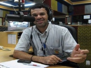 Radialista ameaçado é morto dentro da rádio em que trabalhava Radialista ameaçado é morto dentro da rádio em que trabalhava