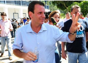 No Rio de Janeiro Eduardo Paes é reeleito para conduzir os cariocas por mais 4 anos No Rio de Janeiro Eduardo Paes é reeleito para conduzir os cariocas por mais 4 anos