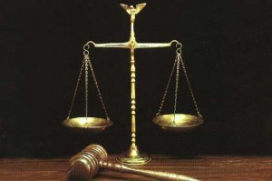 Homem terá que indenizar a ex-noiva e ex-sogro por confusão em cerimônia Homem terá que indenizar a ex-noiva e ex-sogro por confusão em cerimônia