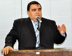 Vereador Alexandre da Auto Escola se destaca em 2012 Vereador Alexandre da Auto Escola se destaca em 2012