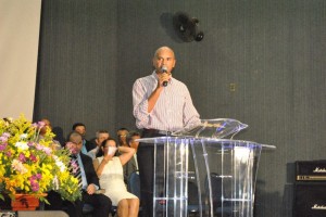 Pr. Marcus Salomé falou em nome da ABENF e da ABIET