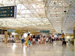Governo Federal anuncia privatização dos aeroportos do Galeão e de Confins