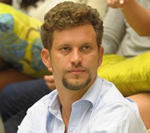 Com 79% dos votos, Aslan deixa a casa do BBB13 Com 79% dos votos, Aslan deixa a casa do BBB13