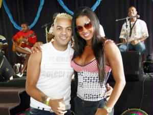 Cantor Belo e Gracyanne Barbosa