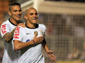 Com titulares em campo Corinthians vence o Mogi Mirim por 2 a 1 Com titulares em campo Corinthians vence o Mogi Mirim por 2 a 1