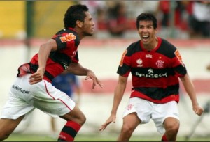 Flamengo vence o Volta Redonda com gol salvador de Hernane