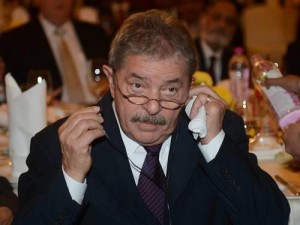 Hacker ataca novamente e divulga dados pessoais e de empresa do ex-presidente Lula Hacker ataca novamente e divulga dados pessoais e de empresa do ex-presidente Lula