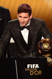 Messi ganha pela quarta vez o Bola de Ouro da FIFA