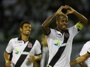 Em Volta Redonda, Vasco vence o Resende por 4 a 2
