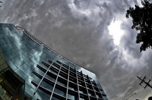 Céu carregado na Cidade Nova, Centro do Rio, às 17h (Foto: Divulgação / Centro de Operações)