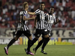Com gol de Cícero, Santos bate Ituano por 1 a 0 e segue na ponta do Paulistão