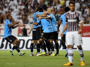 Fluminense é goleado pelo Grêmio na Libertadores em pleno Engenhão