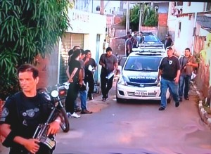 Polícia realiza mega operação contra o tráfico em São Fidélis nesta quinta-feira (21/02) Polícia realiza mega operação contra o tráfico em São Fidélis nesta quinta-feira (21/02)