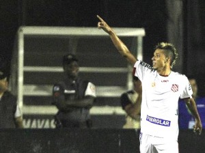 Vasco perde para o Bangu em São Januário Vasco perde para o Bangu em São Januário