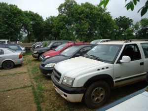 Operação da PF repatria 500 carros brasileiros que foram roubados e levados a Bolívia Operação da PF repatria 500 carros brasileiros que foram roubados e levados a Bolívia