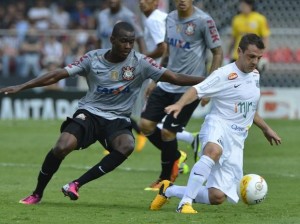 Corinthians e Santos ficam no empate em 0 a 0 no Morumbi