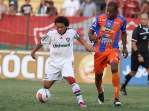 Fluminense e Duque de Caxias ficam no empate sem gols em Volta Redonda