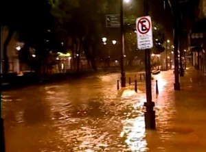 Chuva forte deixa mortos e desaparecidos na Serra Fluminense Chuva forte deixa mortos e desaparecidos na Serra Fluminense