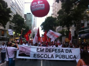 Professores da rede pública do Rio anunciam paralisação