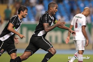 Vasco vence o Fluminense e segura uma vaga na final da Taça Guanabara Vasco vence o Fluminense e segura uma vaga na final da Taça Guanabara