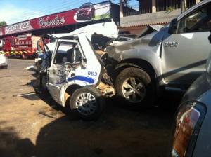 Trágico acidente em Itaperuna envolvendo diversos veículos Trágico acidente em Itaperuna envolvendo diversos veículos