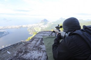 Policiais fazem treinamento no Corcovado como preparação para grandes eventos no Rio Policiais fazem treinamento no Corcovado como preparação para grandes eventos no Rio