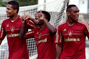 Fluminense vence o Bangu e irá enfrentar o Volta Redonda na semi da Taça Rio