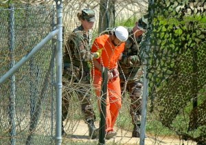 Pelo menos 130 presos fazem greve de fome em Guantánamo, diz agência pública de Cuba Pelo menos 130 presos fazem greve de fome em Guantánamo, diz agência pública de Cuba