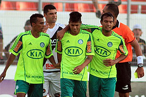 Palmeiras vence, se classifica e acaba com invencibilidade da Ponte Palmeiras vence, se classifica e acaba com invencibilidade da Ponte