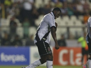De cara nova, Vasco vence o Friburguense por 2 a 1