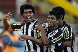 Botafogo vence o Volta Redonda, se mantém 100% na Taça Rio e fará semifinal com o Resende - Foto: Fabio Castro/AGIF