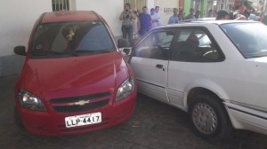 Mais um acidente entre veículos na Rua 10 de Maio em Itaperuna (Foto: Blog do Adilson Ribeiro)