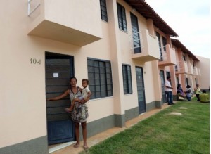 Estado inaugura 170 unidades habitacionais na cidade de Aperibé