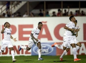 Santos vence Mogi Mirim nos pênaltis e se classifica para a final Santos vence Mogi Mirim nos pênaltis e se classifica para a final