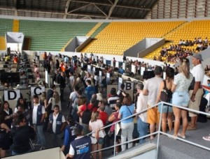 Queda de sinal de telefonia interrompe recadastramento biométrico de Niterói nesta quinta-feira