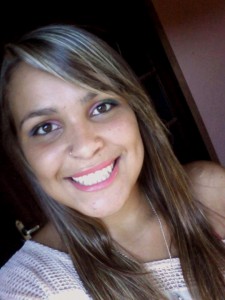 Jovem está desaparecida em Itaperuna e familiares com polícia estão a procura 