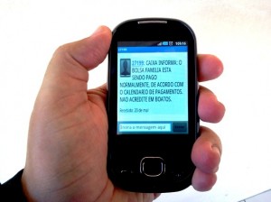 Bolsa Família: Caixa manda SMS avisando que benefício está sendo pago
