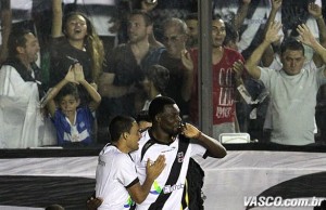 Vasco estreia com vitória contra a Portuguesa em São Januário