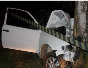 Acidente com vítima fatal na RJ 220 em Natividade Acidente com vítima fatal na RJ 220 em Natividade