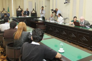 Estado pode dar apoio às cidades consorciadas para o tratamento do lixo